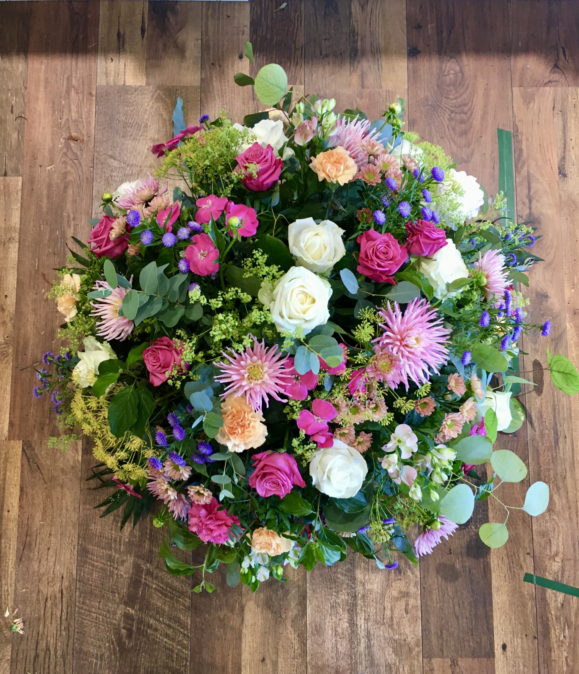 Coussin fleurs vari&eacute;es
